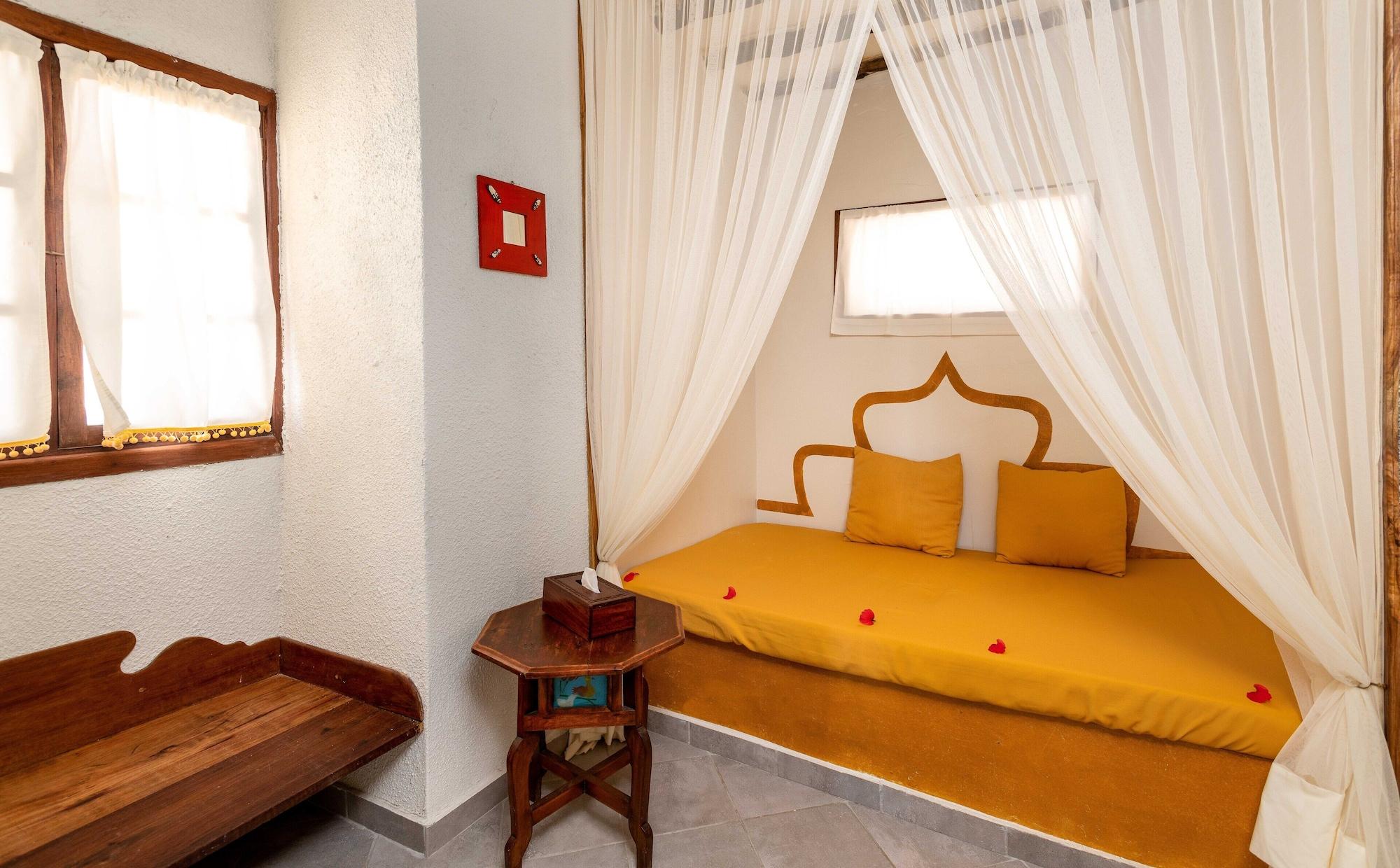 Hotel Karafuu Beach Resort Pingwe Luaran gambar