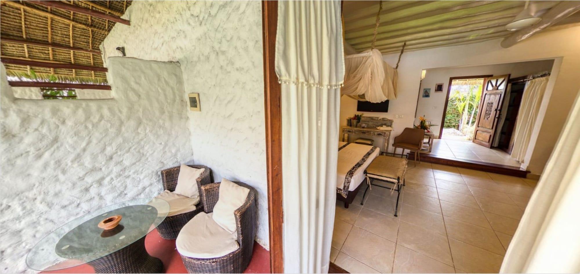 Hotel Karafuu Beach Resort Pingwe Luaran gambar