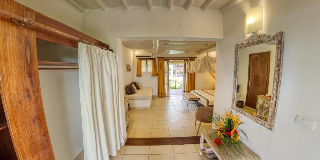 Hotel Karafuu Beach Resort Pingwe Luaran gambar