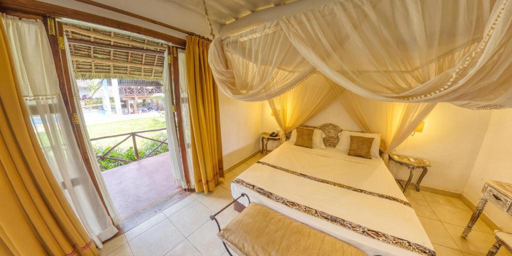 Hotel Karafuu Beach Resort Pingwe Luaran gambar