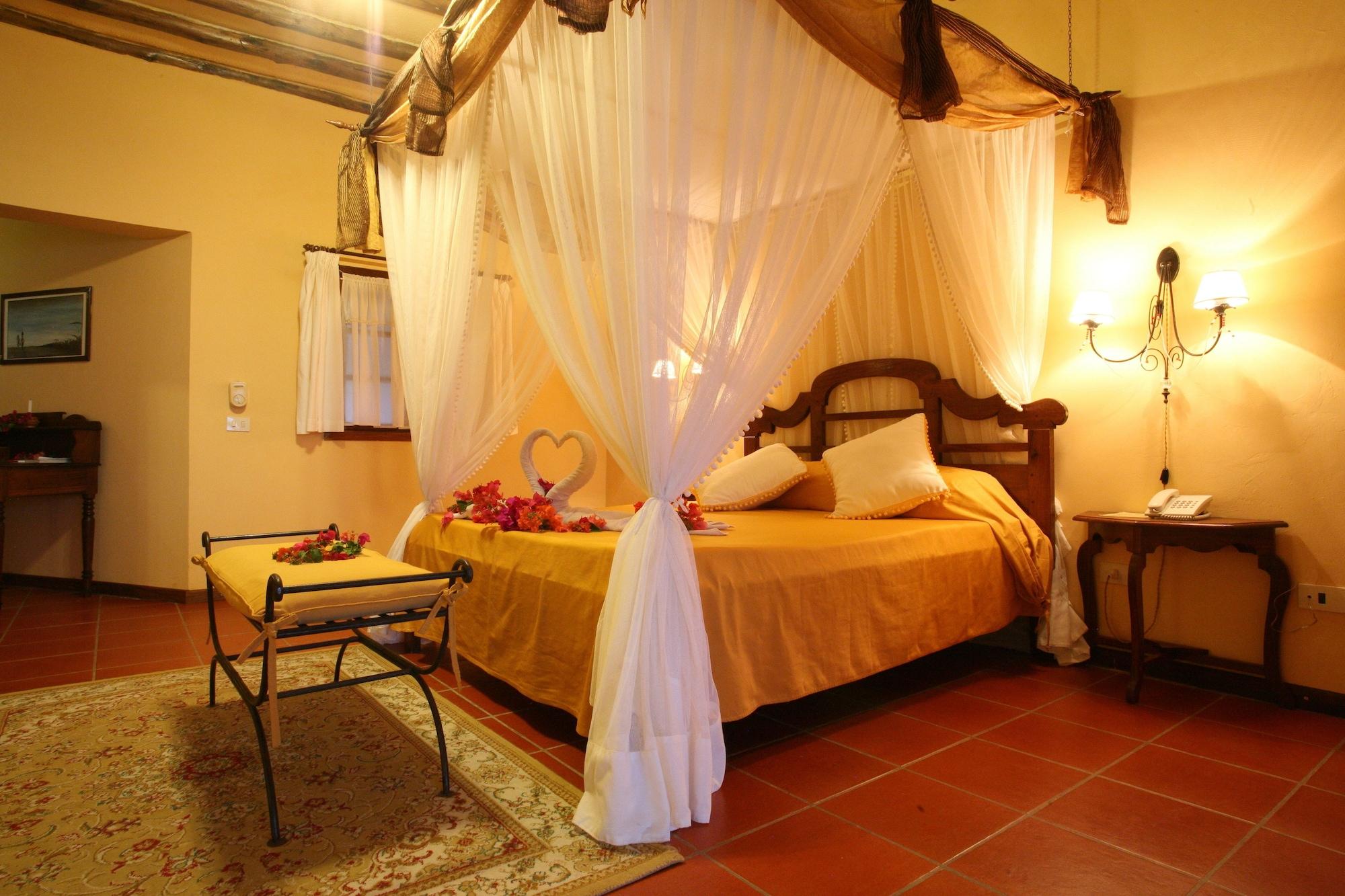 Hotel Karafuu Beach Resort Pingwe Luaran gambar